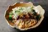 Фетучини с куриным бедром терияки